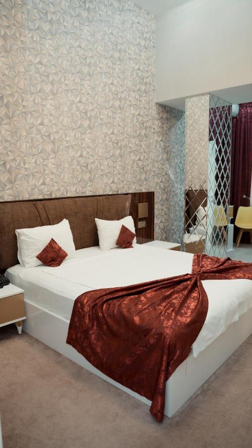 Dionis Baku Hotel エクステリア 写真