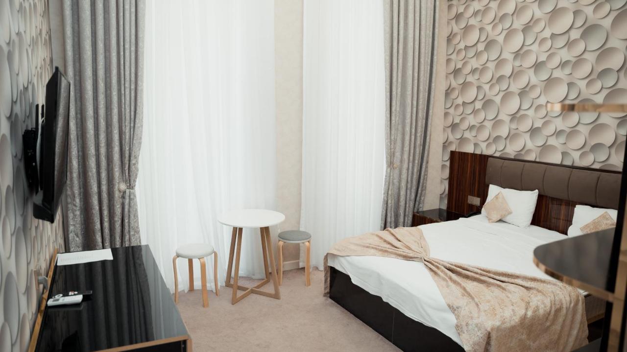 Dionis Baku Hotel エクステリア 写真